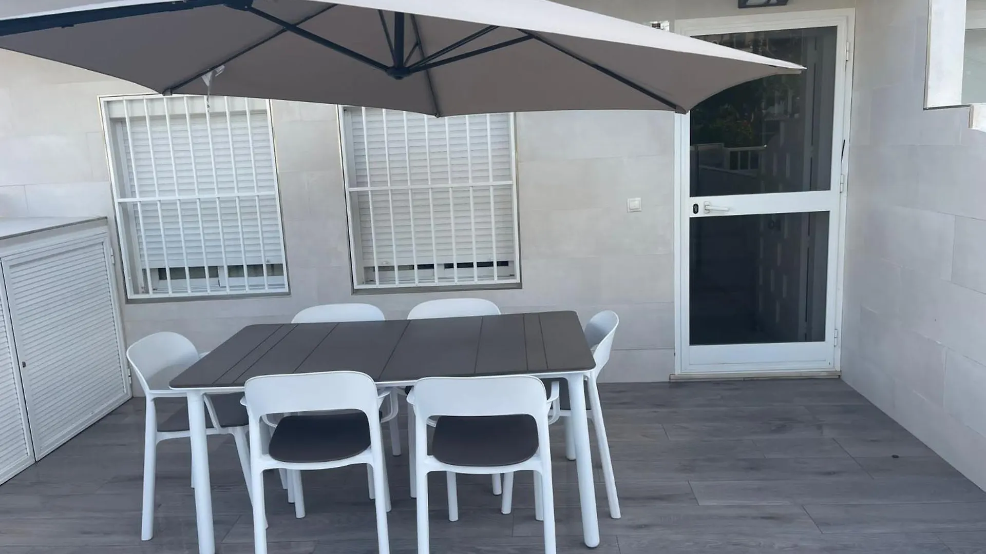 Malaga Chalet En Guadalmar Villa